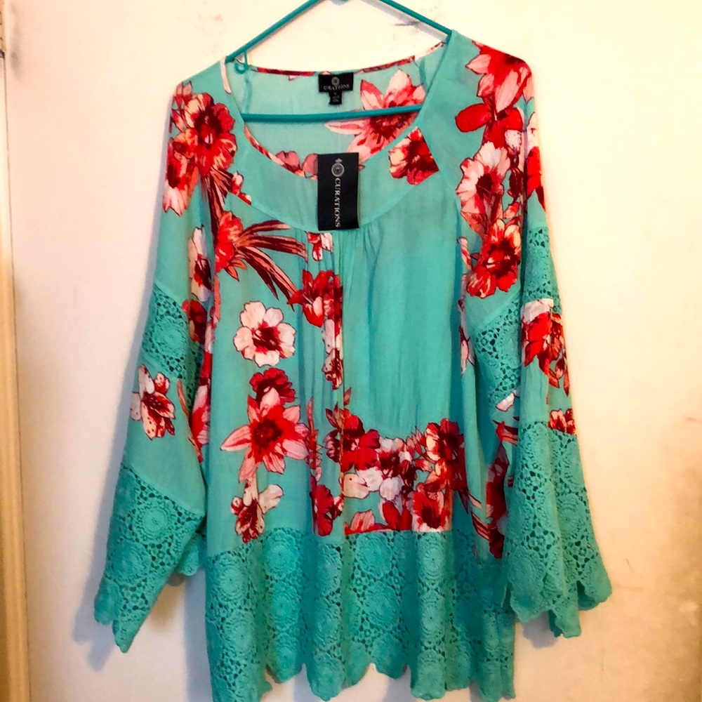 Gorgeous Curations Top Turquoise 1X nwt!